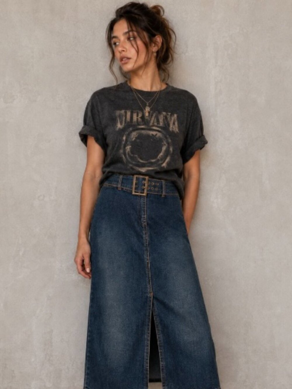 Amisu women's denim skirt midi size med classic grunge vintage
